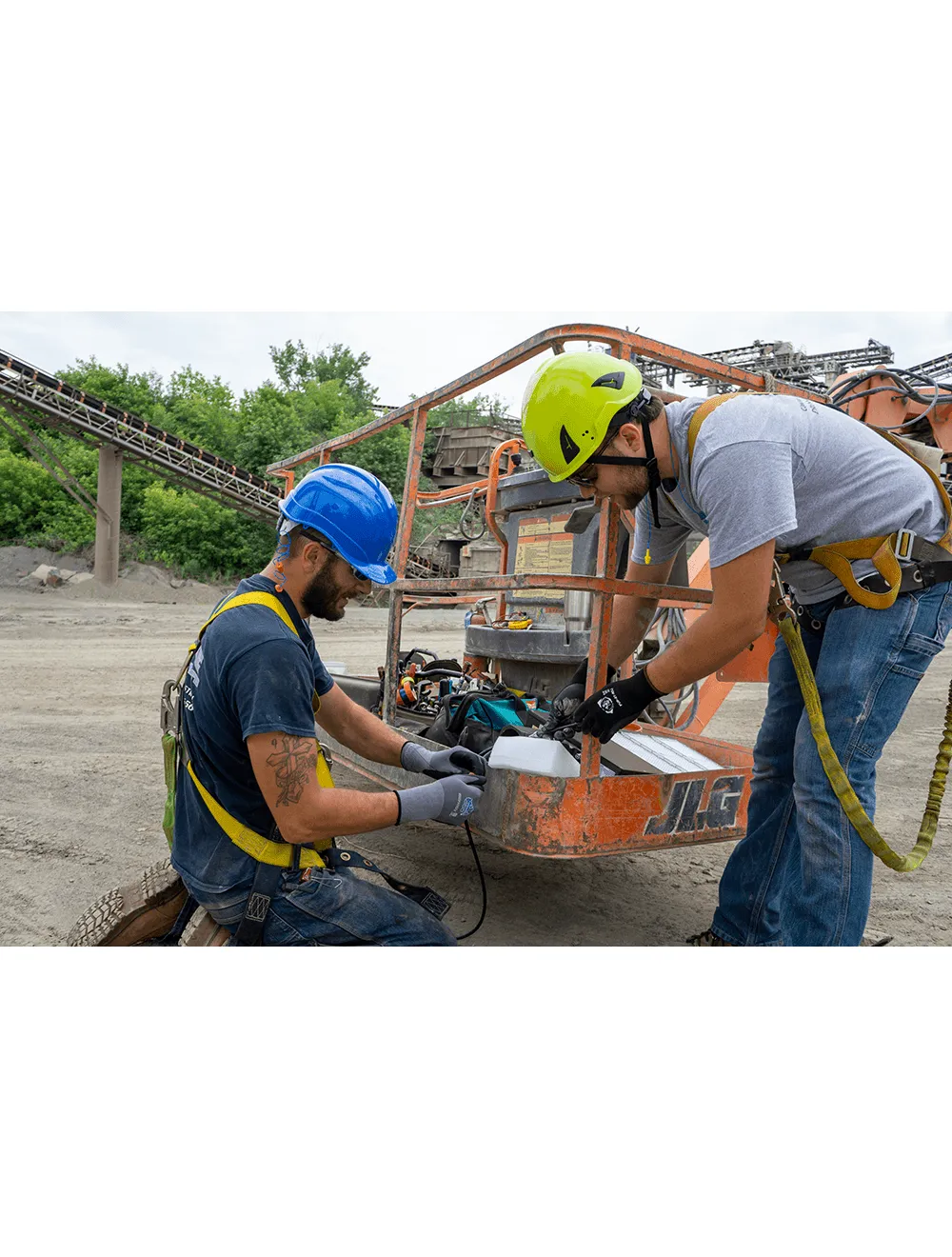 Bullhead Safety™ Head Protection Blue Unvented Cap Style Hard Hat With Six-Point Ratchet Suspension - HH-C2-B