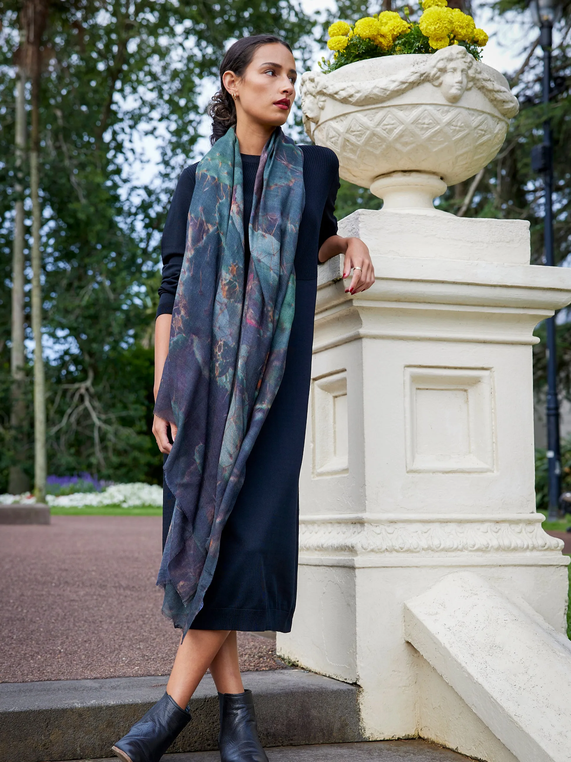 Cactus Flowers (oversized) Wool Scarf