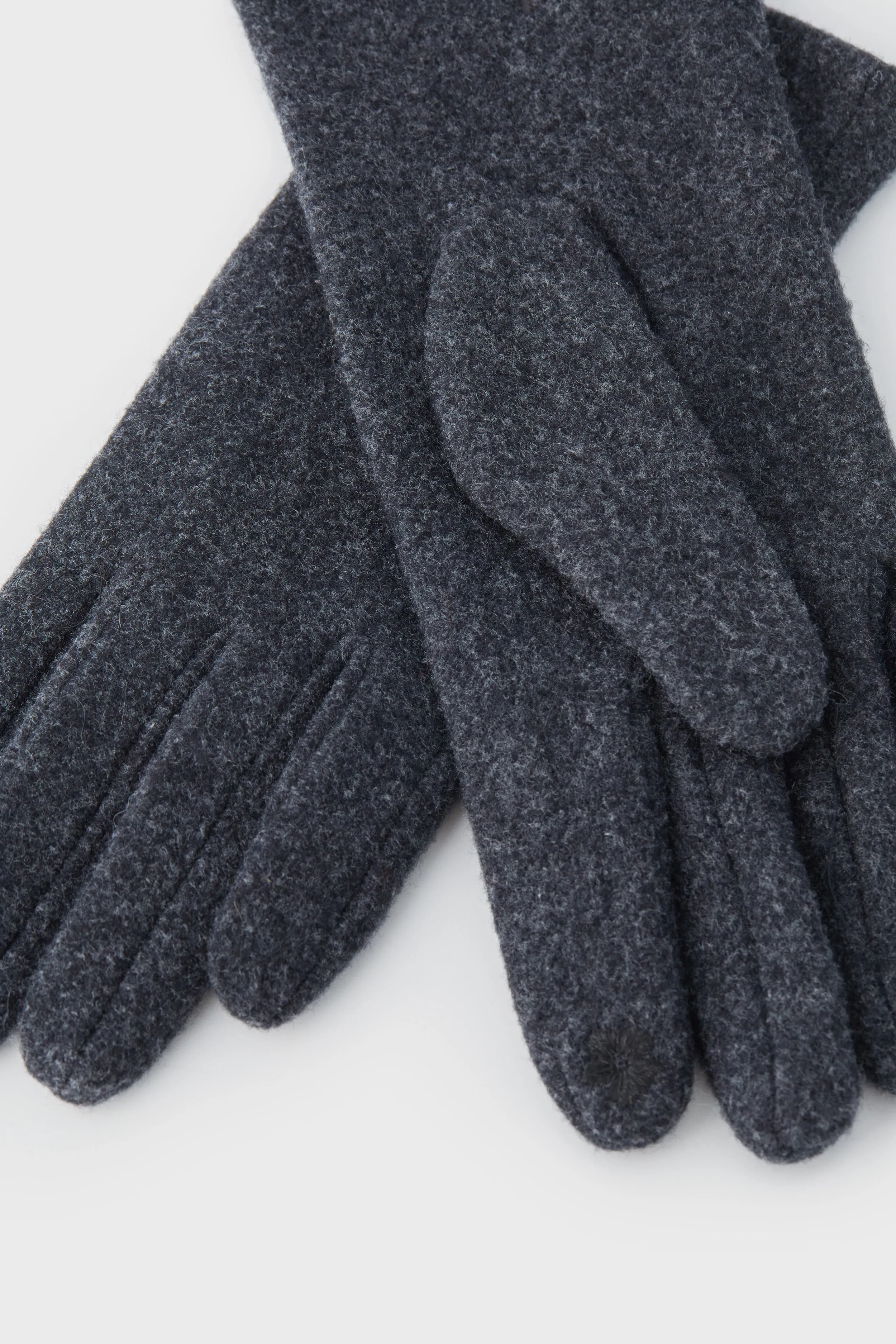 Charcoal Chic Gloves