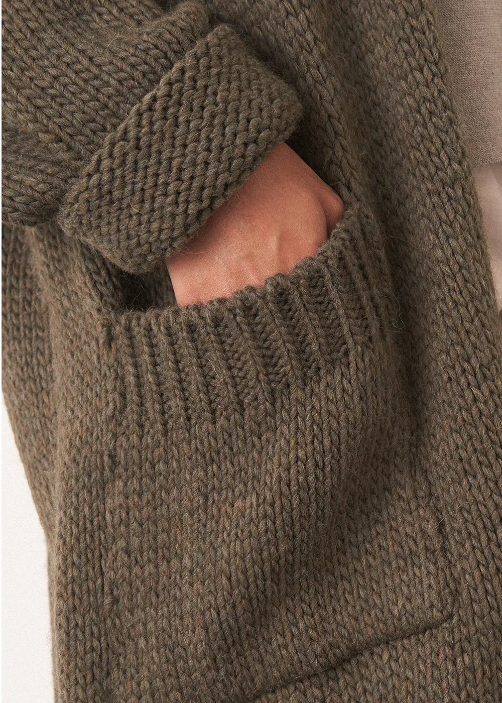 MAYA CHUNKY CARDIGAN